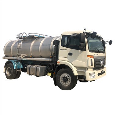 Cisterna Foton pre úplne nové skladové auto