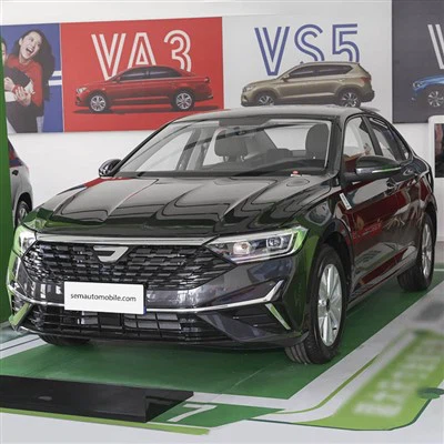 Sedan Jetta VA7 strednej-veľkosti 2025